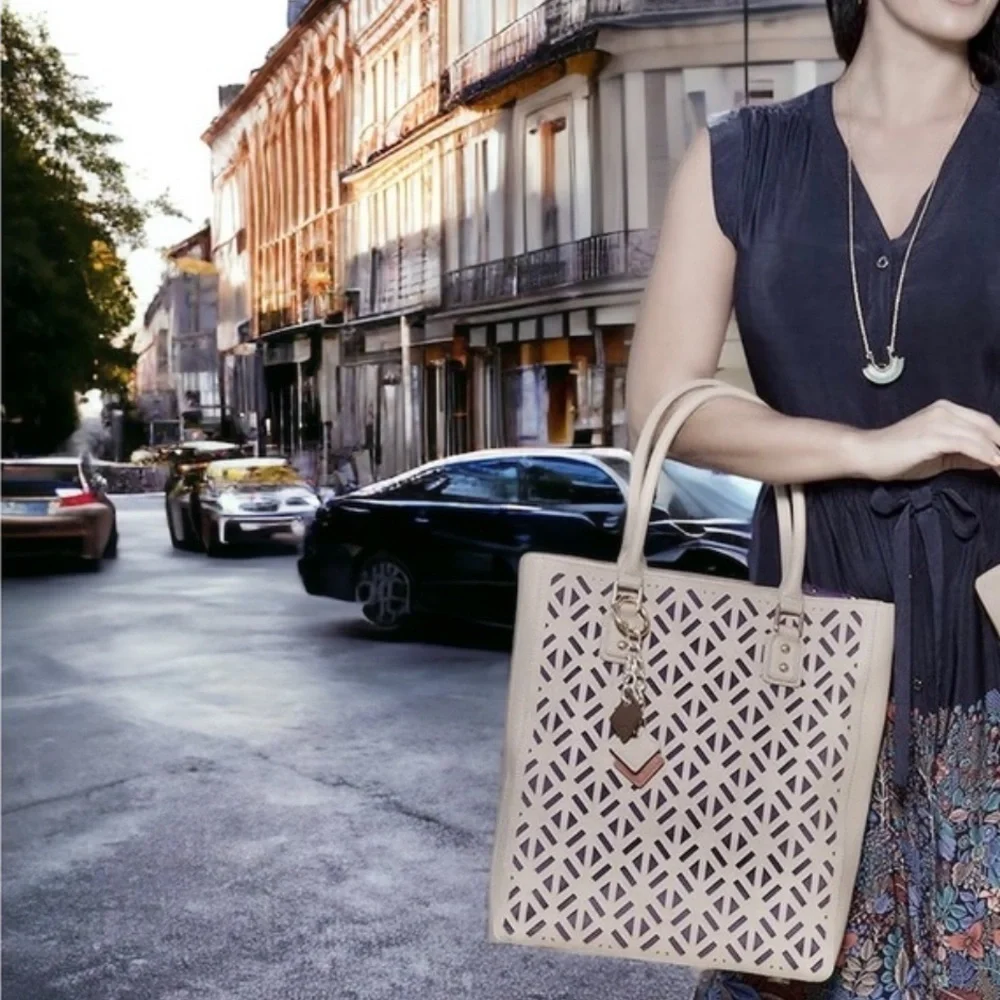 NWT Luminous Leather Tan Satchel Bag Tote Lazer cutouts NWT $109 - Picture 4 of 12
